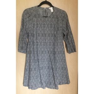 H&M black and white flirty dress!